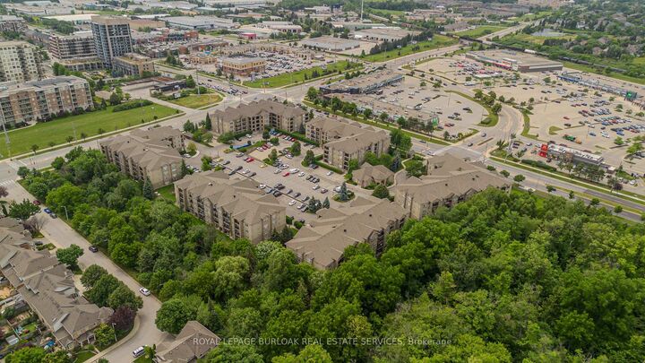 Property Photo:  2035 Appleby Line 101  ON L7L 7G8 