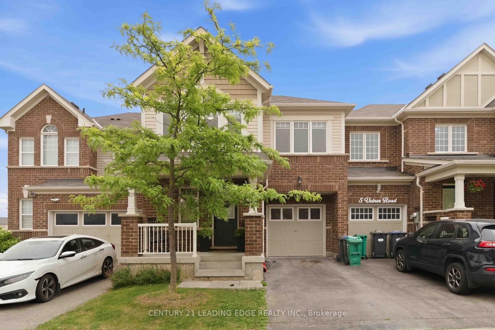 Property Photo: 3 Volner Road ON L7A 4P4