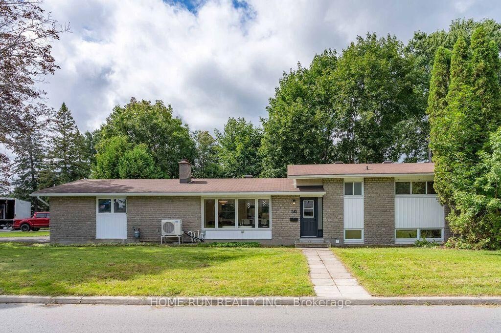 Property Photo: 50 Ullswater Drive ON K2H 5H6