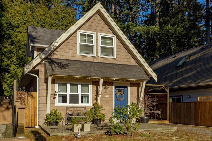 Property Photo:  1002 Fashoda Pl  BC V9C 3X1 