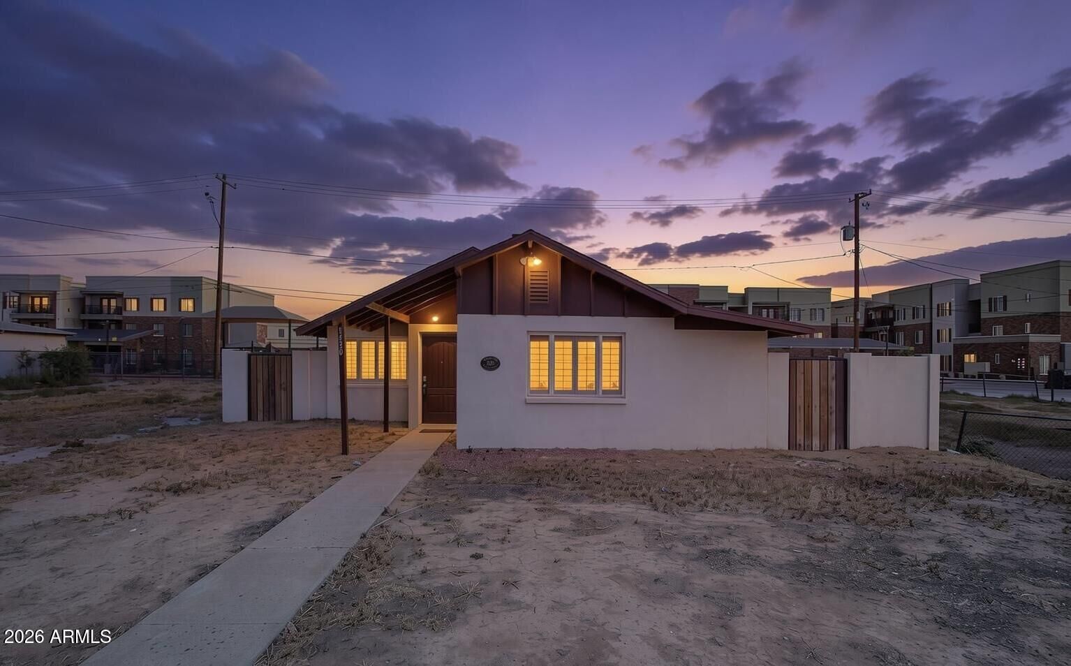 Property Photo: 1430 E Adams Street AZ 85034