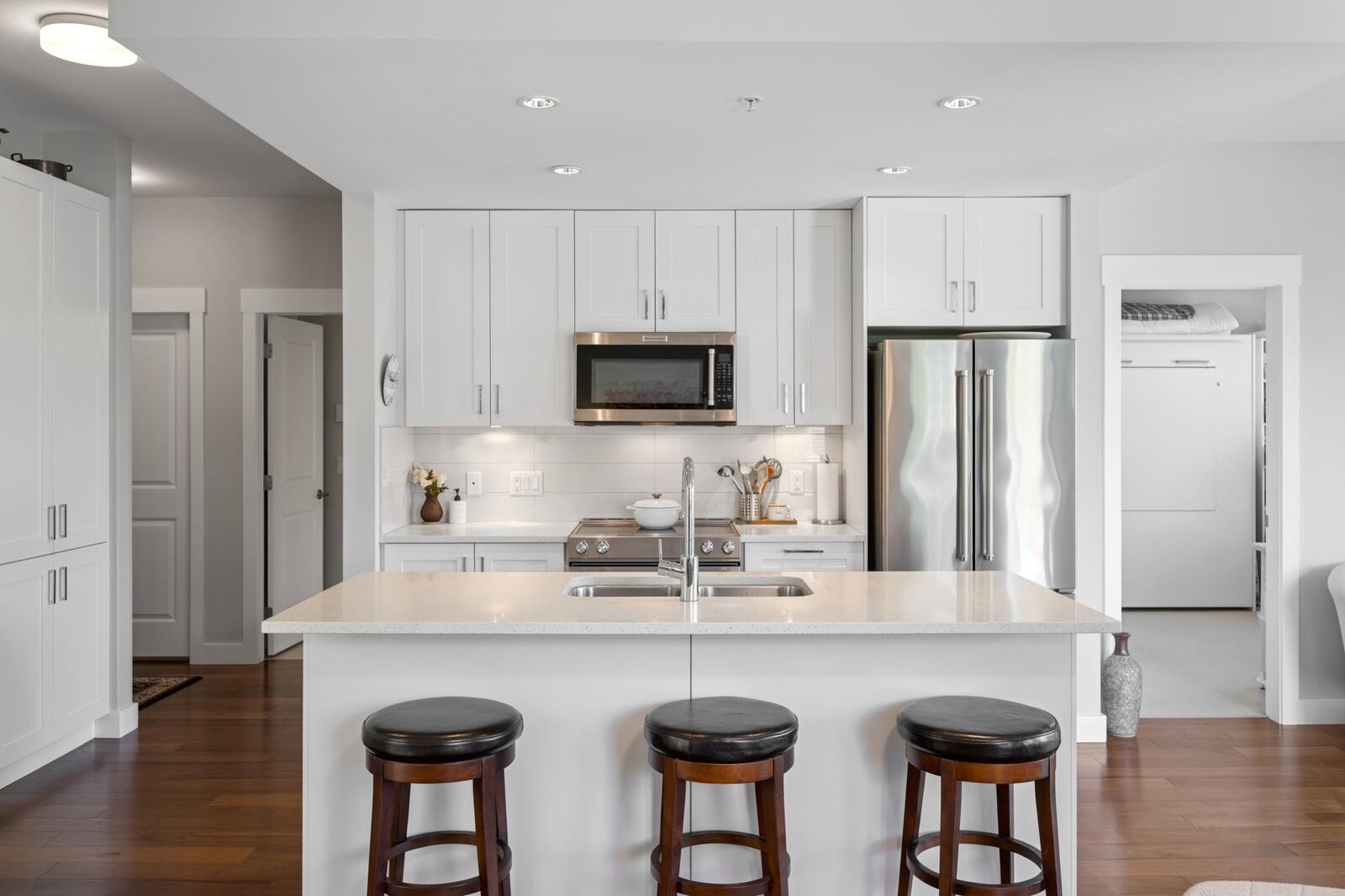 Property Photo: 1166 54A Street 312 BC V4M 4B5