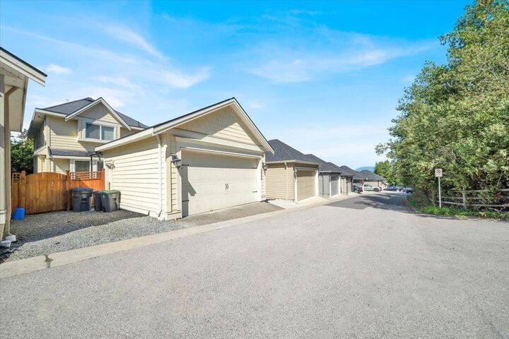 Property Photo: 2886 160 Street BC V3Z 3W1