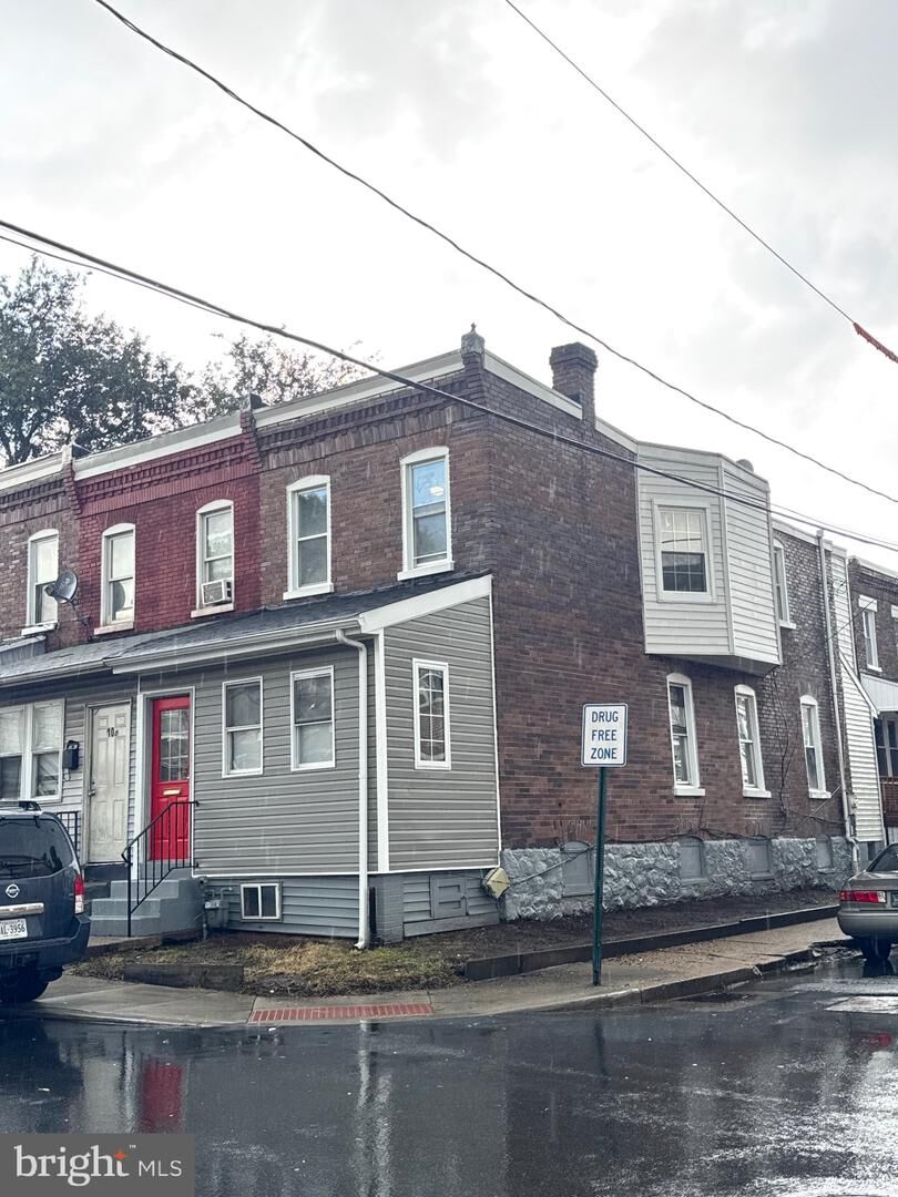 Property Photo: 111 E 24th Street DE 19802