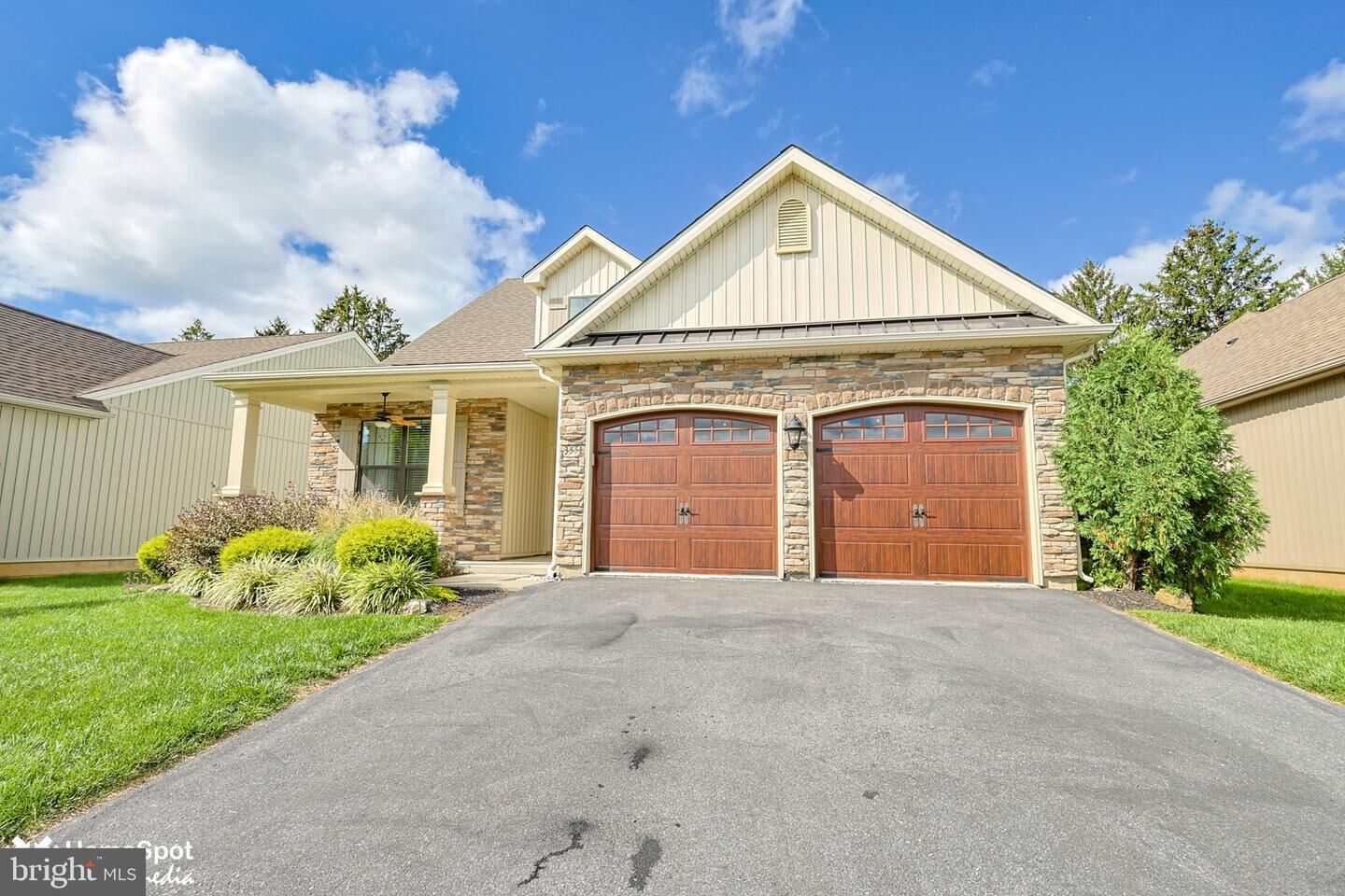 Property Photo:  3551 Daylily Drive  PA 18049 