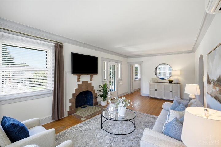 Property Photo:  3629 Erie Avenue  OH 45208 