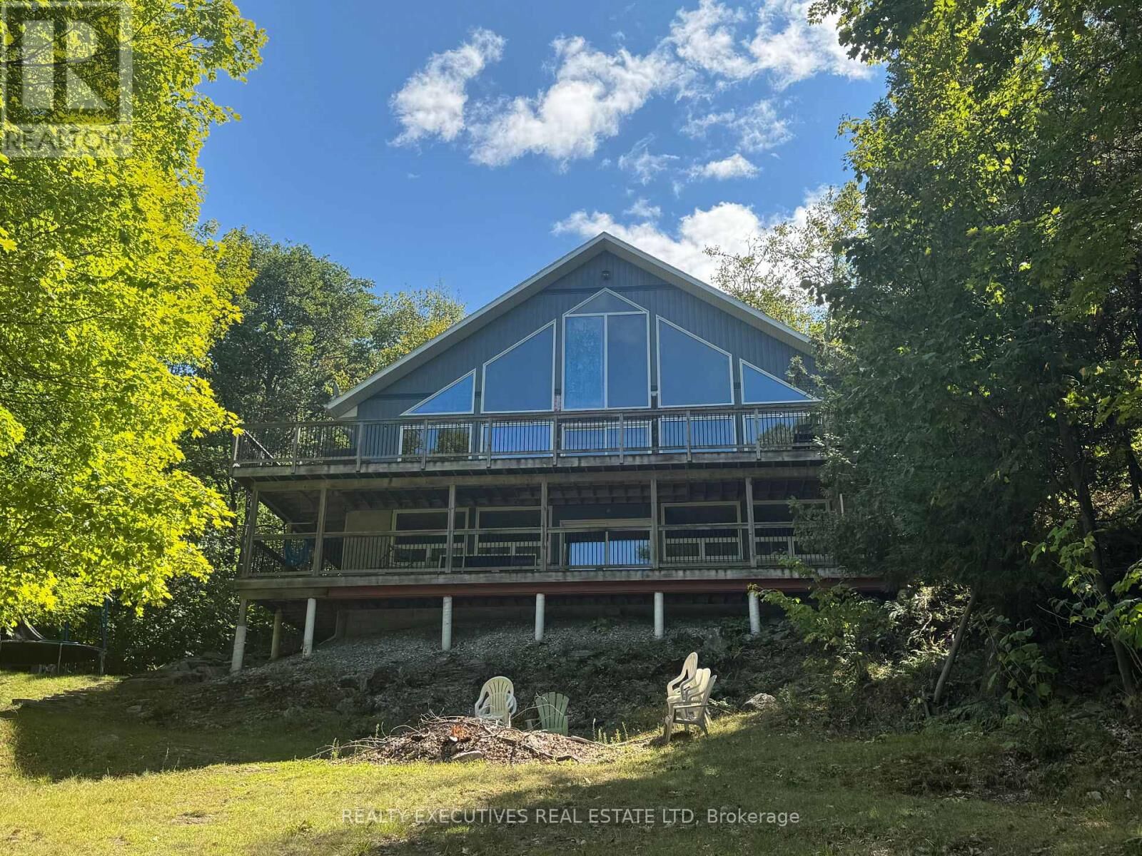 Property Photo:  3A Whippoorwill Lane North  ON K0G 1X0 