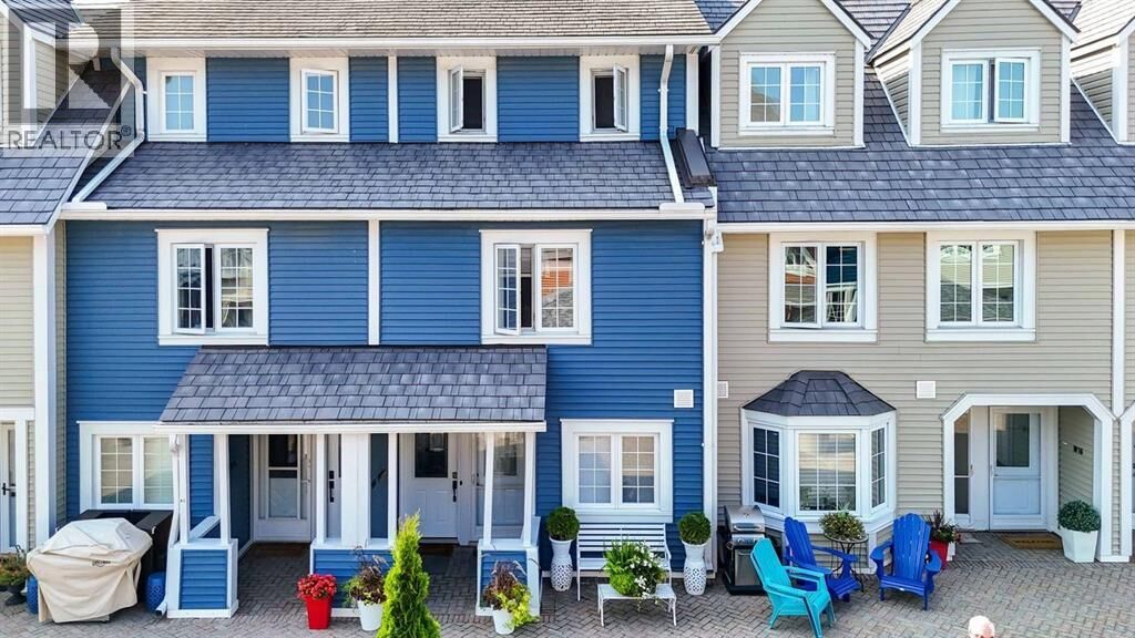 Property Photo:  1500 Venetian Boulevard W14  ON N7T 7W4 