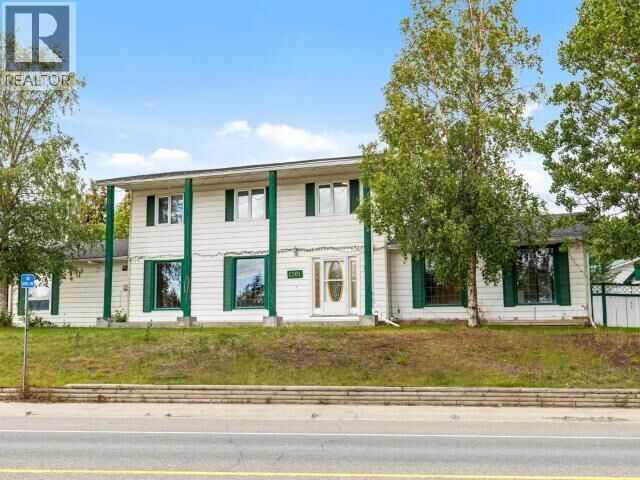 1201 Hickory Street — photo 1
