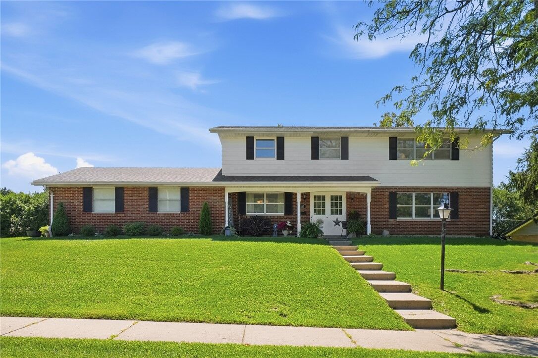 Property Photo: 3161 Sherwood Park Drive OH 45505