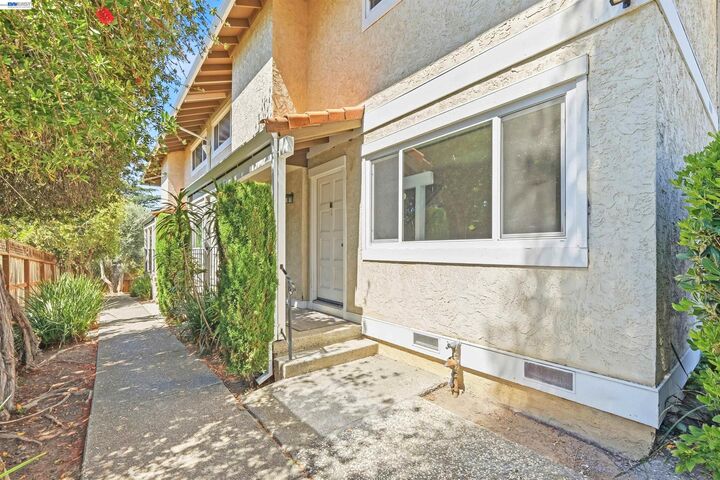 Property Photo: 43677 Ellsworth St CA 94539