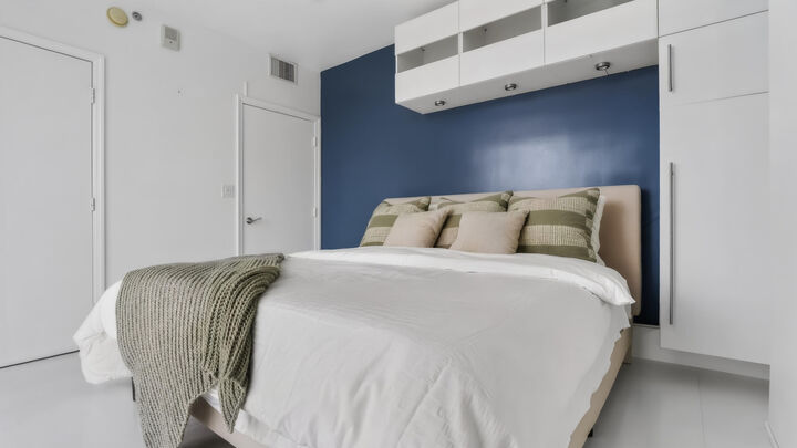 Property Photo:  1200 Brickell Bay Drive 4324  FL 00N/A 
