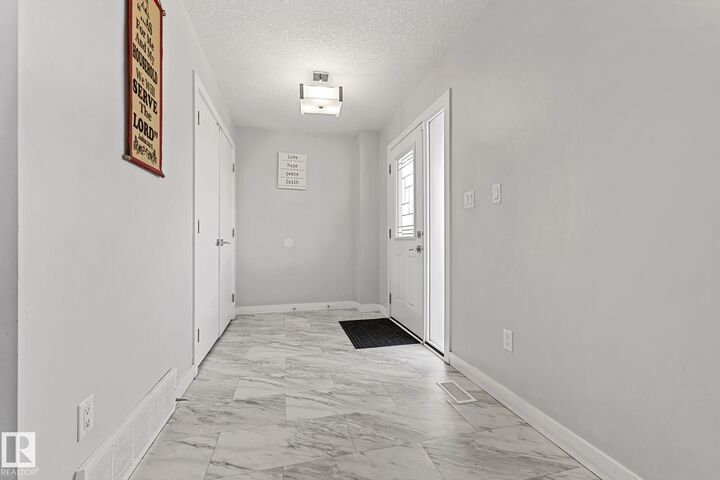 Property Photo:  8955 150 Street NW  AB T5R 1E6 