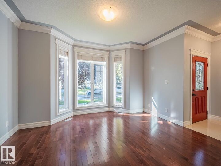 Property Photo: 10650 67 Avenue NW AB T6H 1Z8
