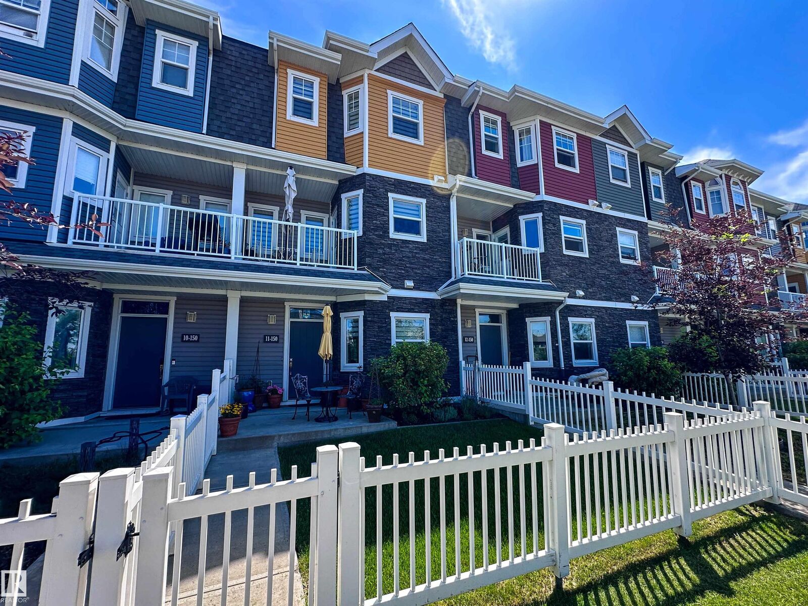 Property Photo:  150 Everitt Dr 11  AB T8N 7R8 