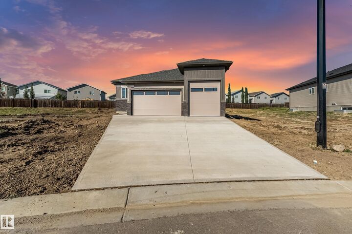 Property Photo: 32 Dalquist Bay AB T9E 1N7
