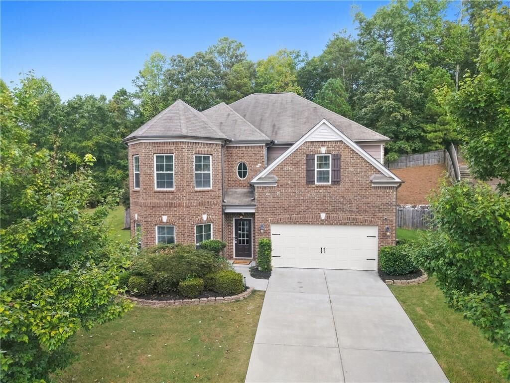 Property Photo:  5950 Somersby Circle  GA 30005 