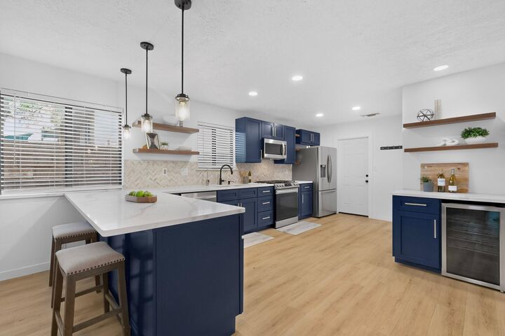 Property Photo:  8621 Plymouth Rock Road NE  NM 87109 