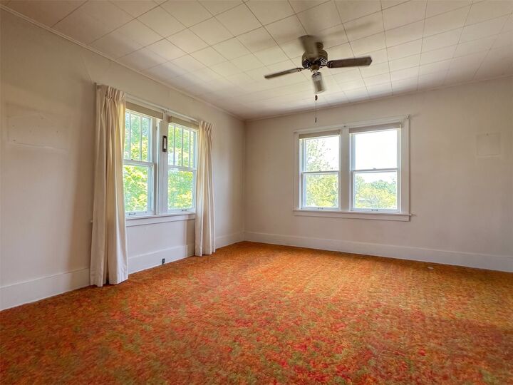 Property Photo: 2009 W Beeson Road KS 67801