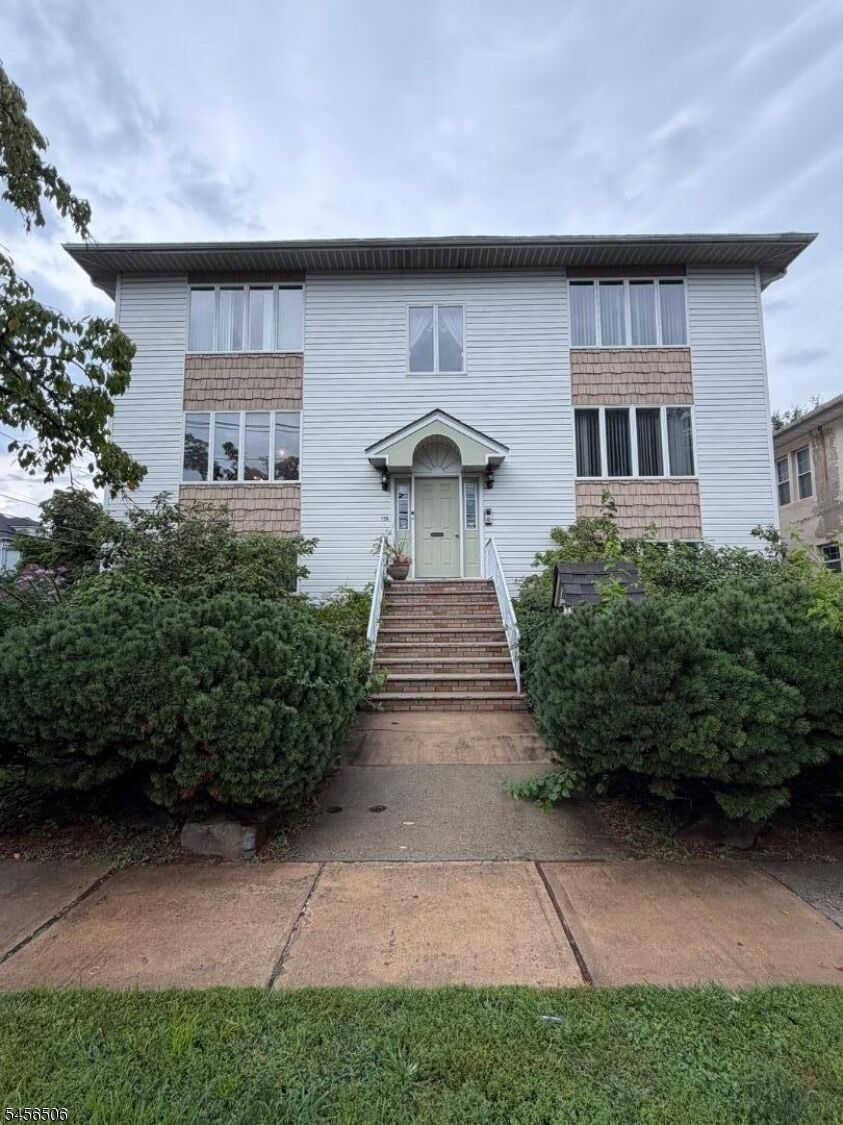 Property Photo:  226 Maple Ave 1 L  NJ 07036 