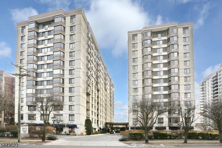 Property Photo: 316 Prospect Ave 4K NJ 07601