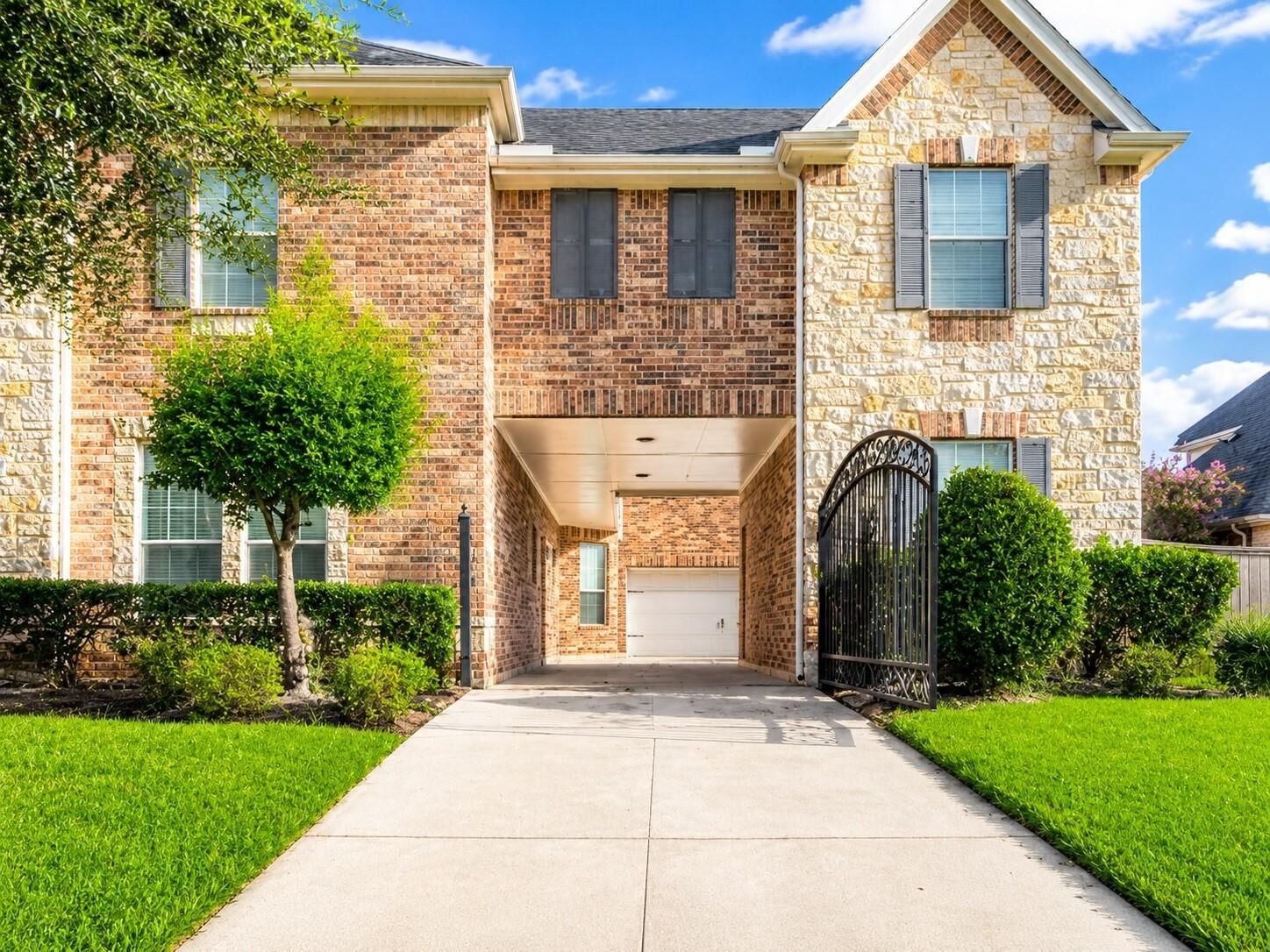Property Photo:  7810 Trinity Hills Lane  TX 77396 