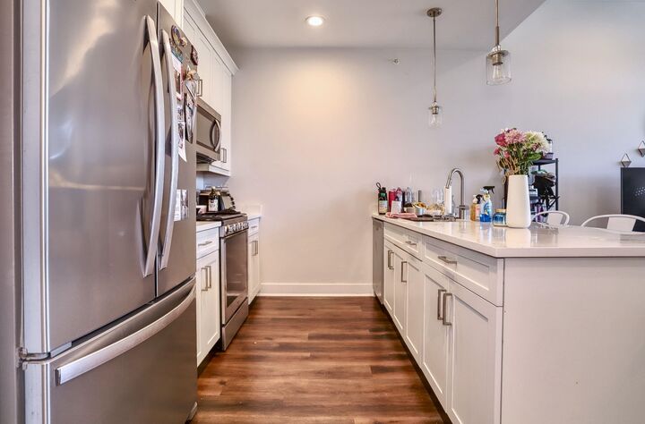 Property Photo: 110 Market St 204 NJ 07663