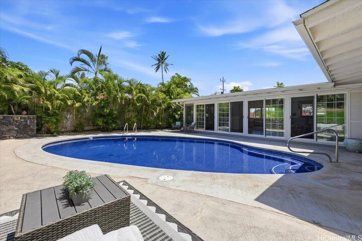 Property Photo: 453 Iliaina Street HI 96734