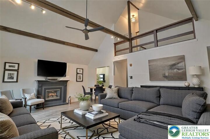 Property Photo: 121 Nosirrah Road PA 18210