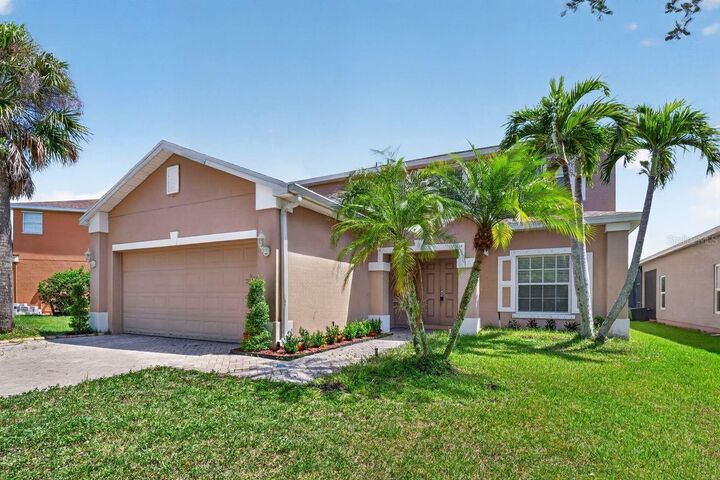 Property Photo:  8083 Silver Birch Way  FL 33971 