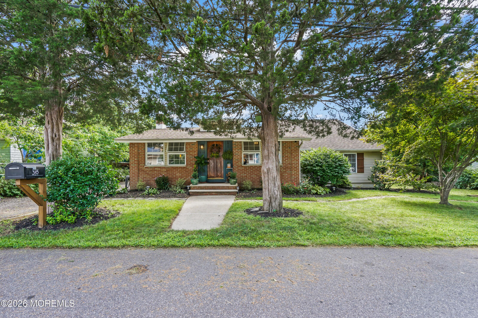 Property Photo:  318 Capstan Avenue  NJ 08722 