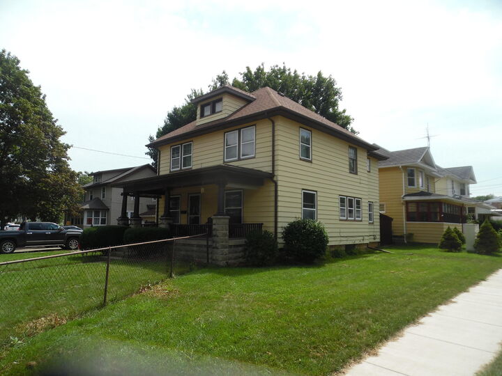Property Photo:  815 Wildwood Avenue  MI 49202 