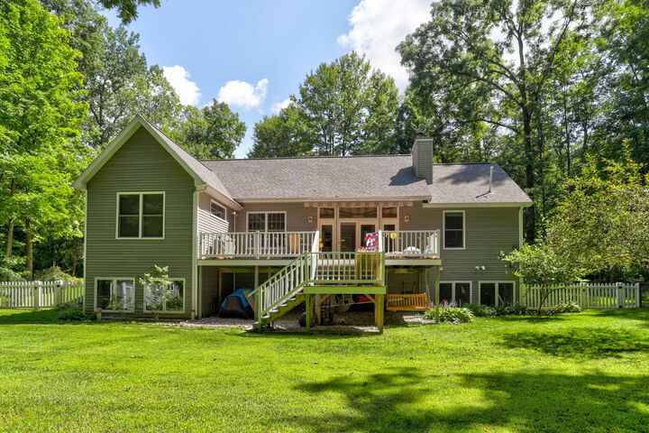 Property Photo: 1130 Fallbrook Trail MI 49010