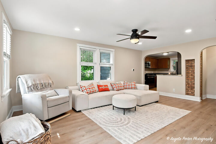 Property Photo: 7724 S Oak Road IL 60097