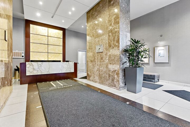 Property Photo:  655 W Irving Park Road 4113  IL 60613 