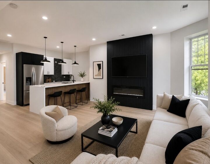 Property Photo: 6141 S Greenwood Avenue 1 IL 60637
