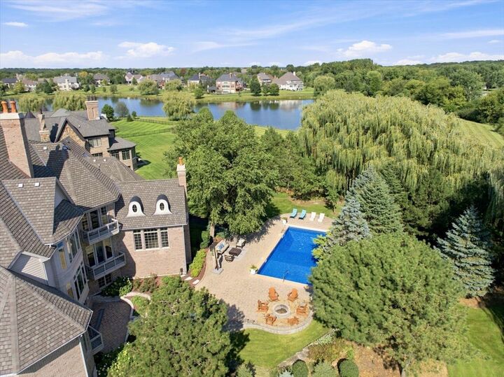 Property Photo:  5N155 Prairie Rose Drive  IL 60175 