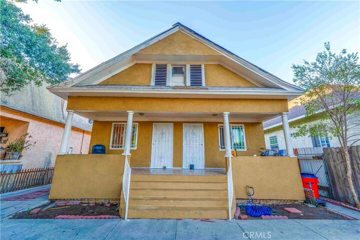 Property Photo: 651 E 53rd CA 90011