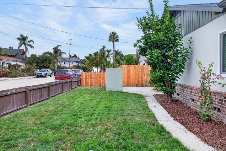 Property Photo:  303 Windham Street  CA 95062 