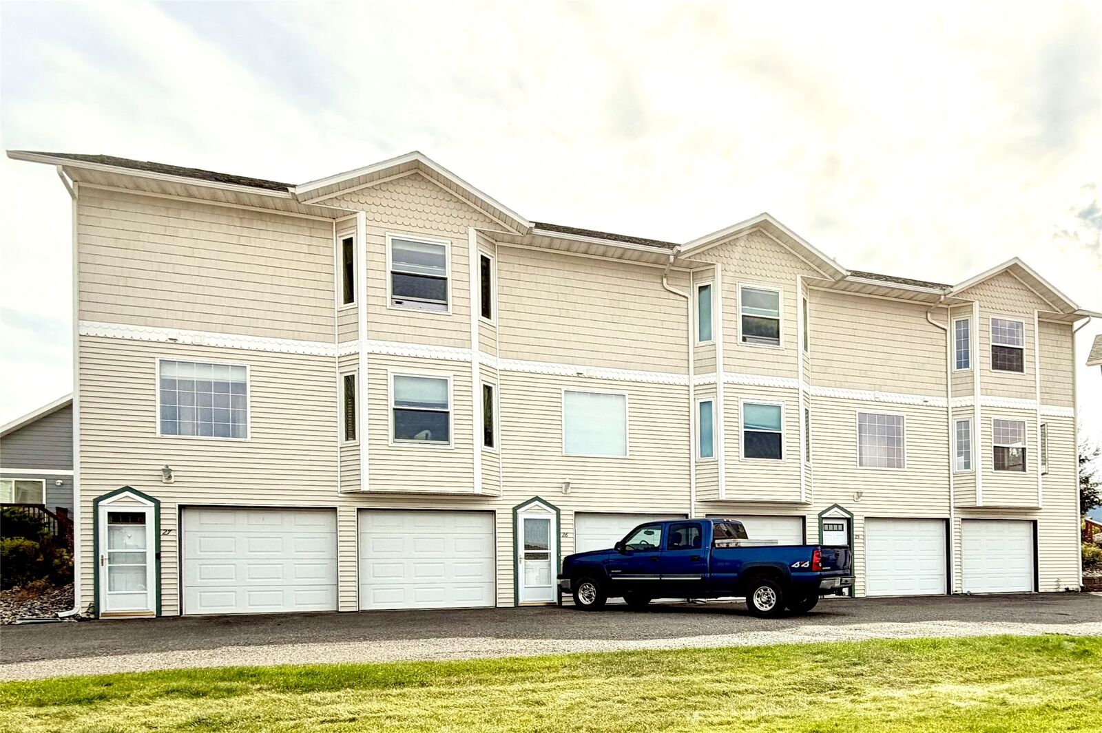 Property Photo: 25 Starbuck Court MT 59601