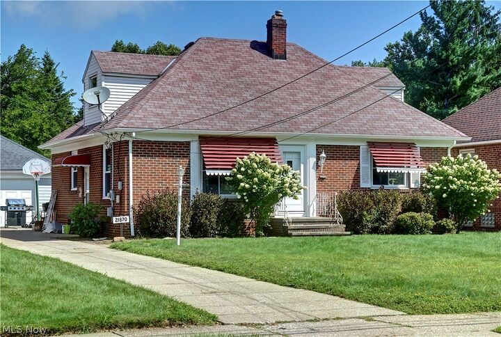 Property Photo:  21870 Seabury Avenue  OH 44126 
