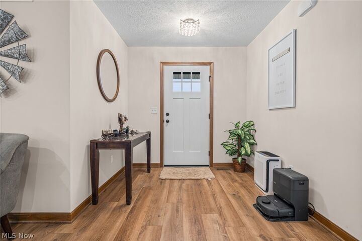 Property Photo: 850 Eggleston OH 44202