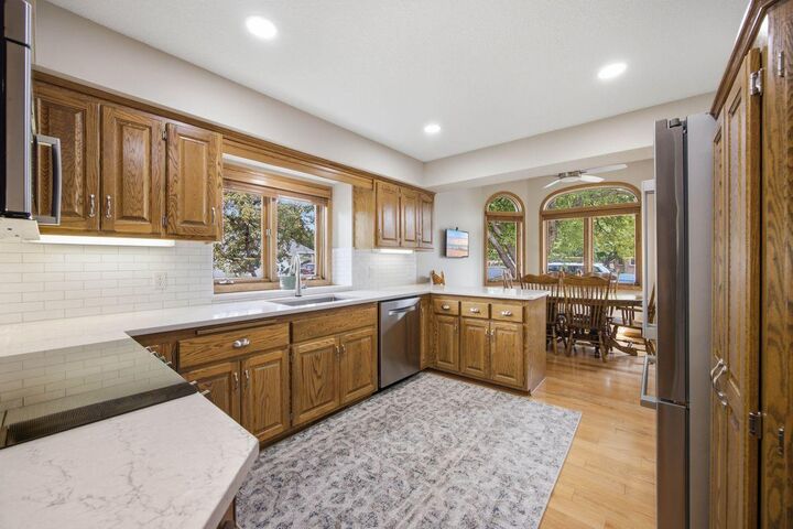 Property Photo: 1264 Silverthorn Drive MN 55126