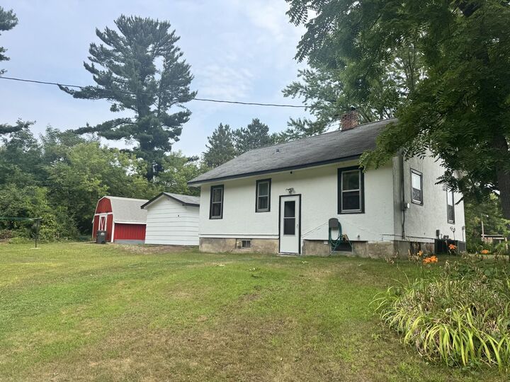 Property Photo:  317 Pine Street S  MN 56359 