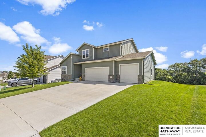 Property Photo:  9715 S 183rd Avenue  NE 68136 