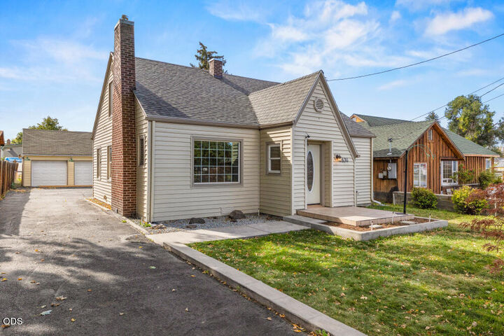 Property Photo: 4634 Crosby OR 97603