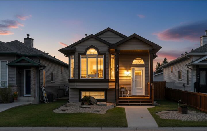 Property Photo:  173 Harvest Rose Circle NE  AB T3K 4M6 