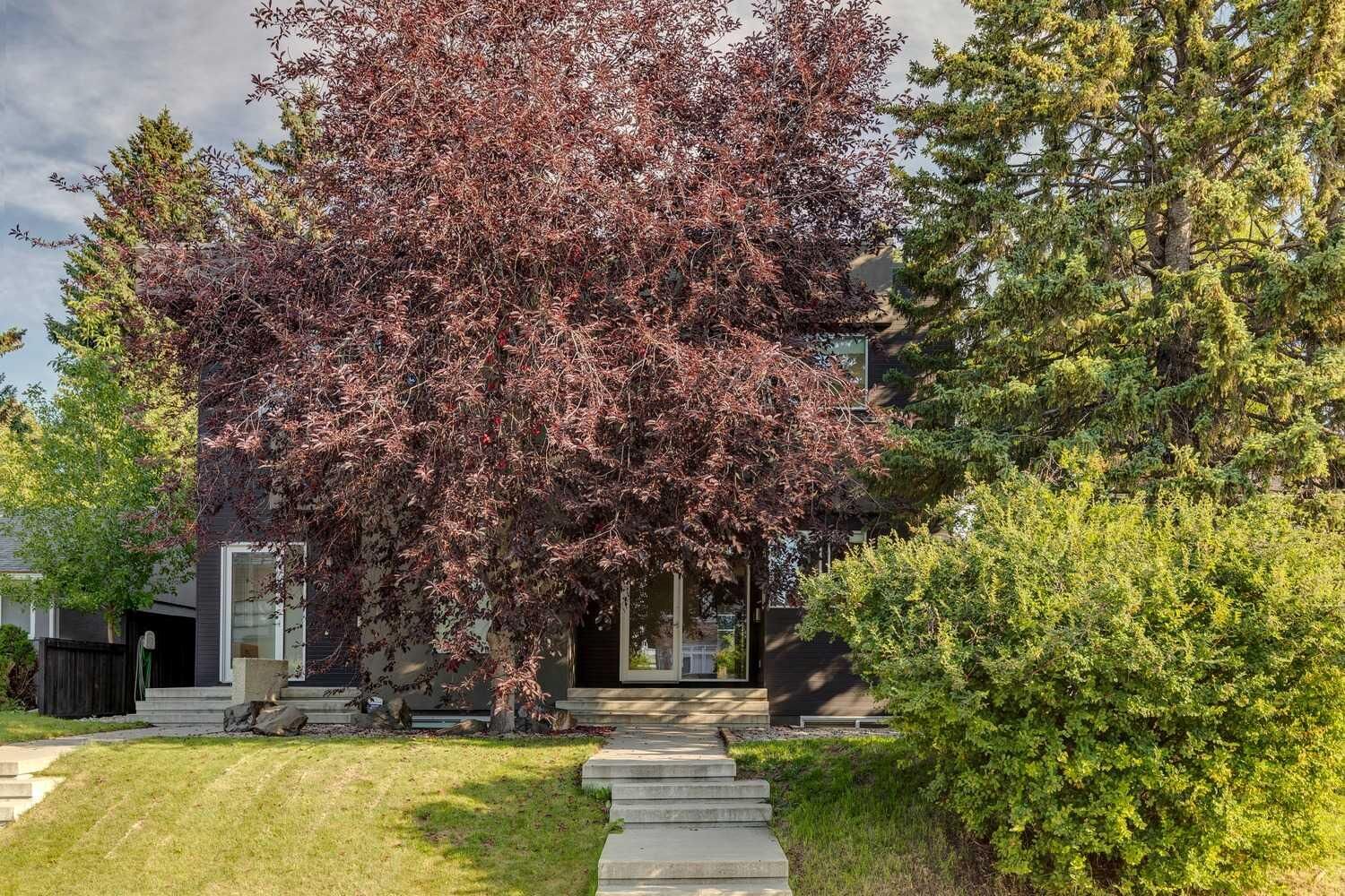 Property Photo:  2218 32 Avenue SW  AB T2T 1X1 