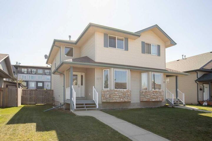 127 Lyons Close — photo 1