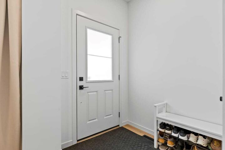 Property Photo:  37 Sage Hill Path NW  AB T3R 2A7 